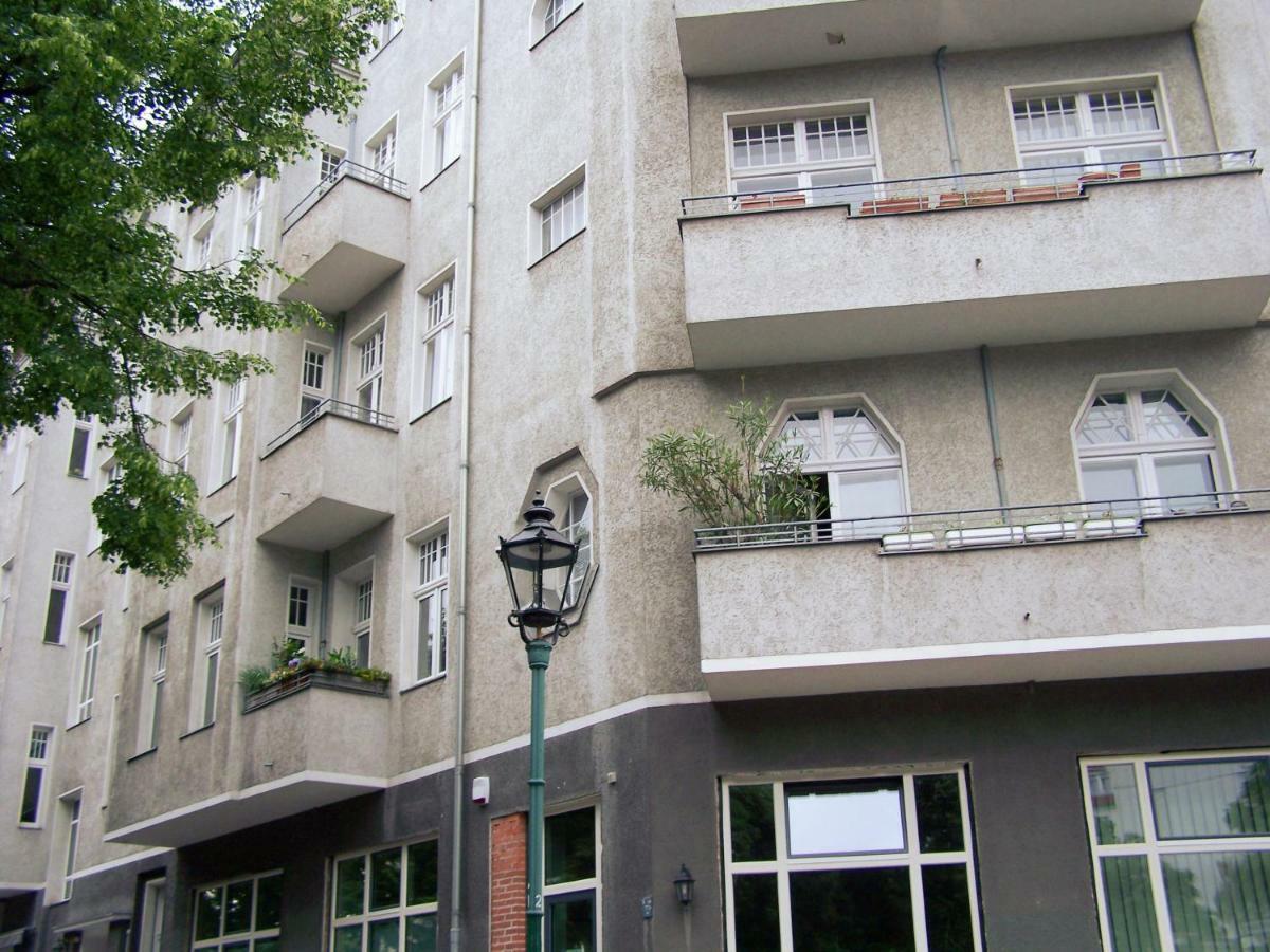 Elegante Altbauwohnung Berlin Eksteriør billede